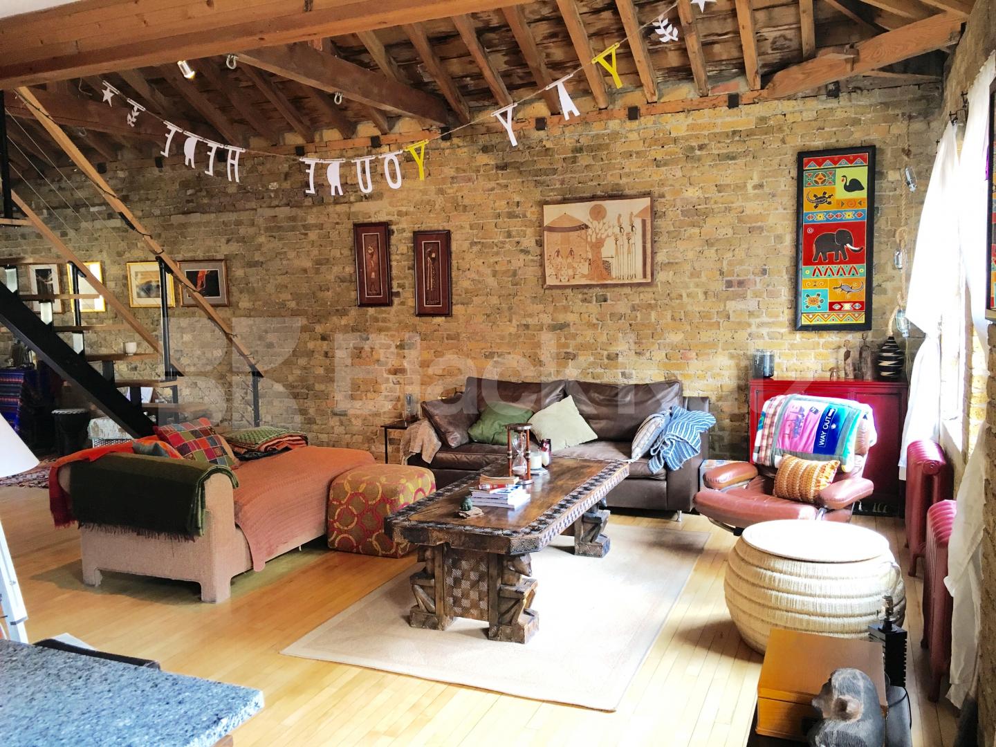 			NEW INSTRUCTION , 1 Bedroom, 1 bath, 1 reception Penthouse			 The Flag Store, Queen Elizabeth Street, Shad Thames